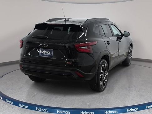 Used 2025 Chevrolet Trax RS w/ Driver Confidence Package FWD image 6