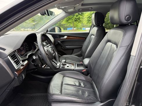 Used 2018 Audi Q5 2.0T Premium Plus w/ Premium Plus Package AWD/4WD image 35