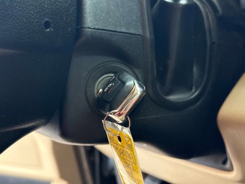 Used 2017 Ford F150 XLT w/ Equipment Group 302A Luxury image 28