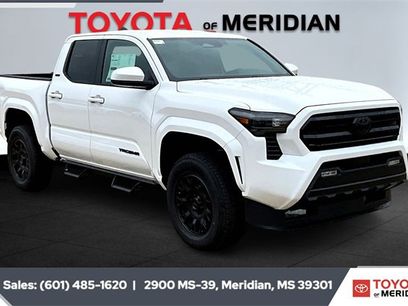 New 2025 Toyota Tacoma SR5