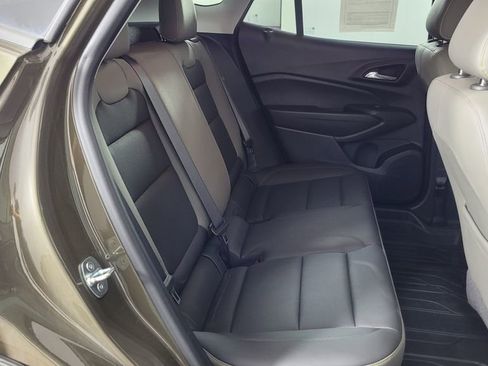Used 2024 Chevrolet Trax ACTIV w/ Driver Confidence Package image 32
