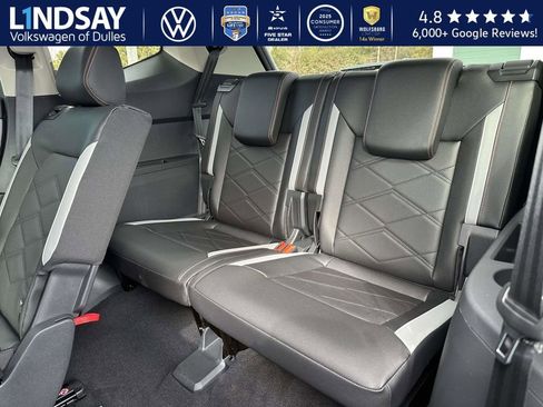 New 2026 Volkswagen Atlas Peak Edition image 10