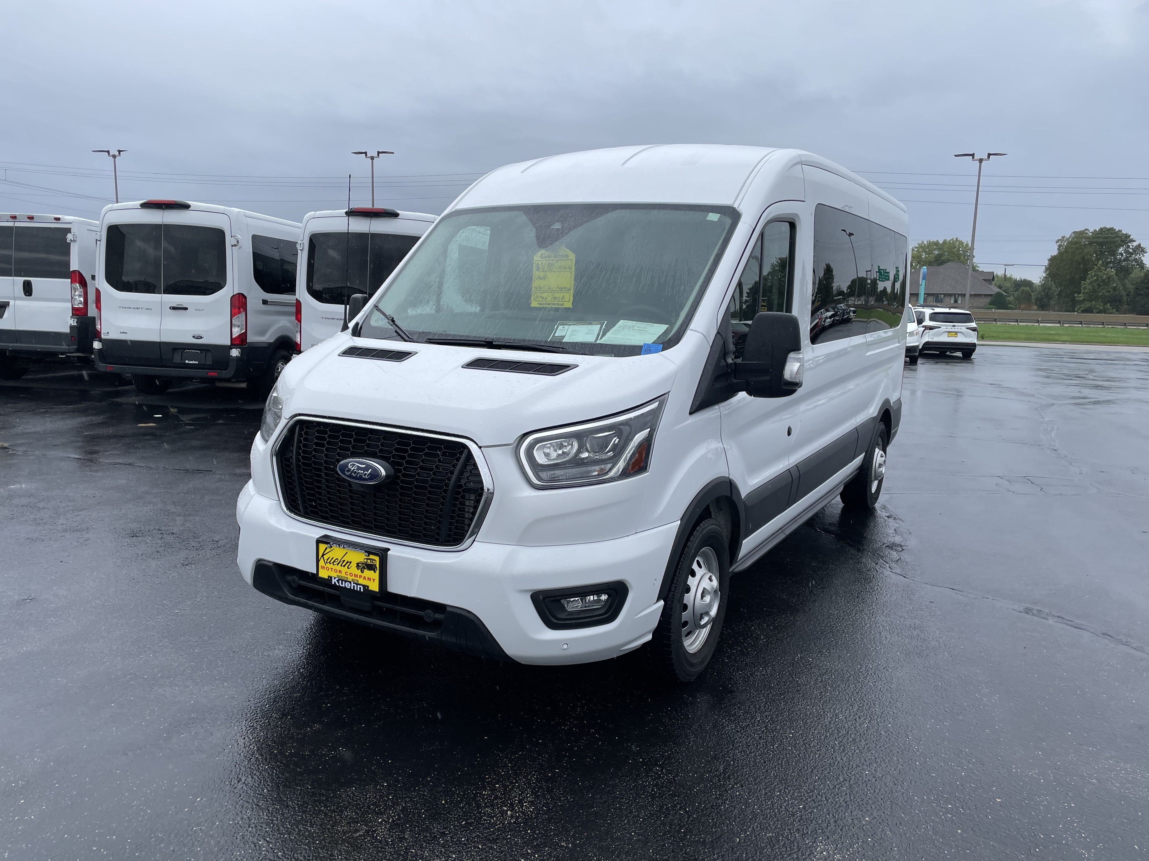 Used 2024 Ford Transit 350 XLT AWD/4WD image 4