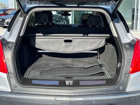Used 2019 Cadillac XT5 Luxury image 18