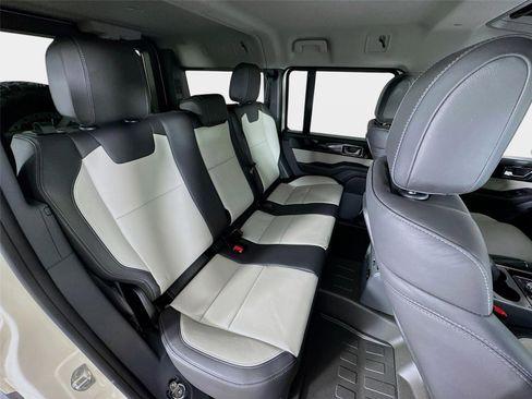 Used 2025 INEOS Grenadier AWD/4WD image 26