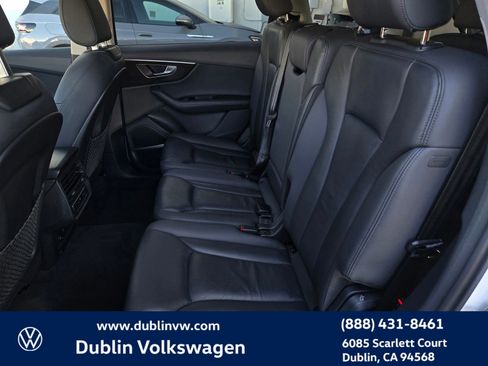Used 2023 Audi Q7 3.0T Premium Plus image 13