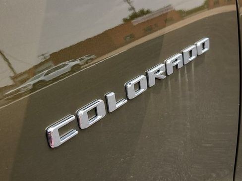 Used 2024 Chevrolet Colorado W/T RWD image 20