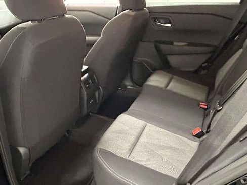New 2026 Nissan Rogue SV FWD image 8