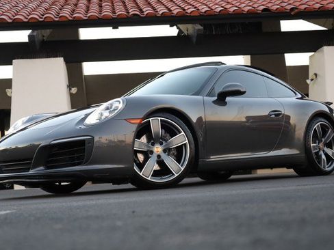 Used 2017 Porsche 911 Carrera image 63