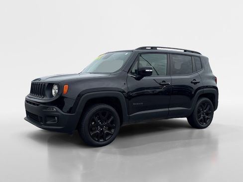 Used 2018 Jeep Renegade Altitude image 3