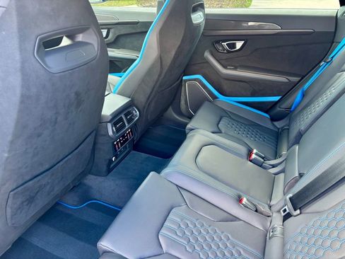 Used 2024 Lamborghini Urus Performante image 20