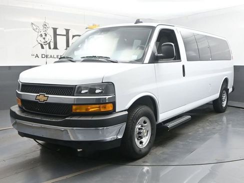 New 2025 Chevrolet Express 3500 LT w/ LT Preferred Equipment Group RWD image 14