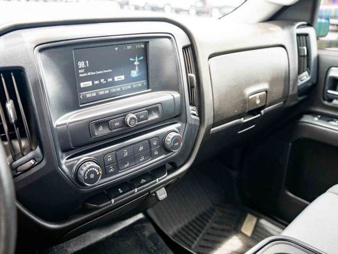 Used 2019 Chevrolet Silverado 2500 W/T w/ WT Convenience Package AWD/4WD image 18