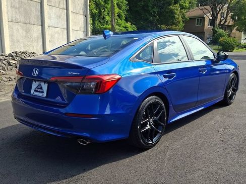 Used 2024 Honda Civic Sport image 6