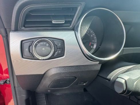 Used 2022 Ford Mustang GT image 43