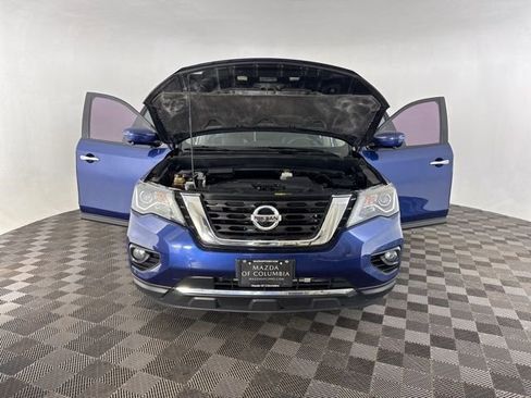 Used 2017 Nissan Pathfinder SL image 11