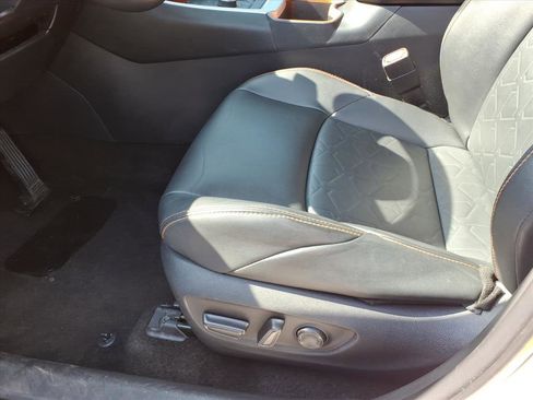 Used 2024 Toyota RAV4 Adventure AWD/4WD image 9