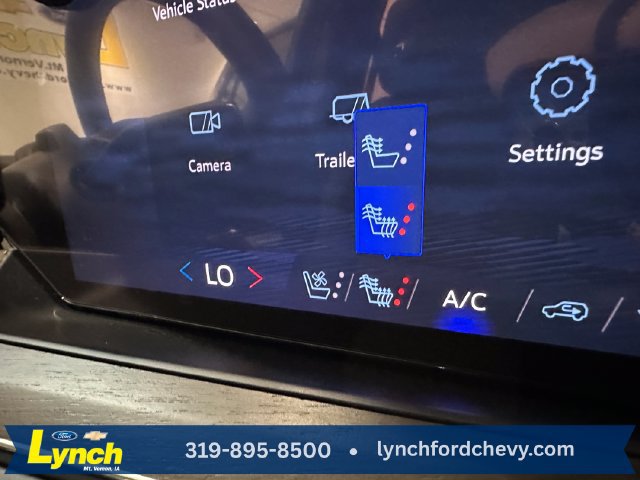 New 2026 Chevrolet Tahoe High Country AWD/4WD image 16