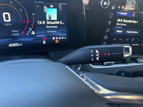 Used 2026 Chevrolet Equinox LT w/ Convenience Package II image 20