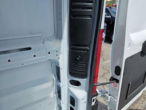 New 2026 RAM ProMaster 3500 w/ Safety Group FWD image 32