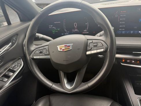 Certified 2025 Cadillac XT4 Premium Luxury FWD image 20