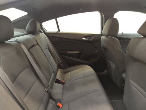 Used 2017 Chevrolet Cruze LT w/ RS Package FWD image 19