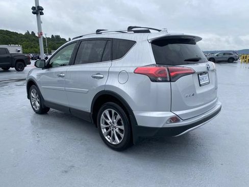 Used 2016 Toyota RAV4 Limited AWD/4WD image 6