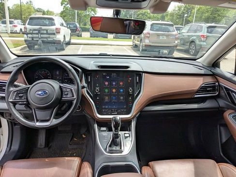 Used 2021 Subaru Outback Touring XT AWD/4WD image 4