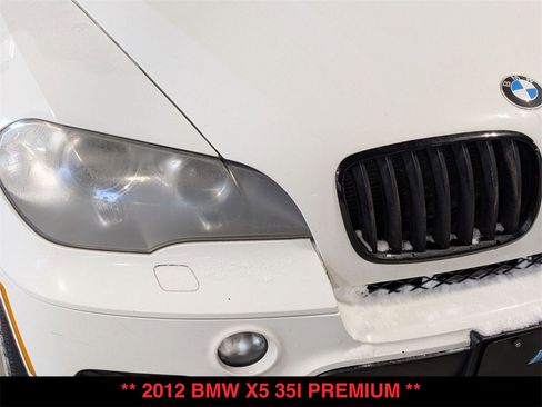 Used 2012 BMW X5 xDrive35i image 9