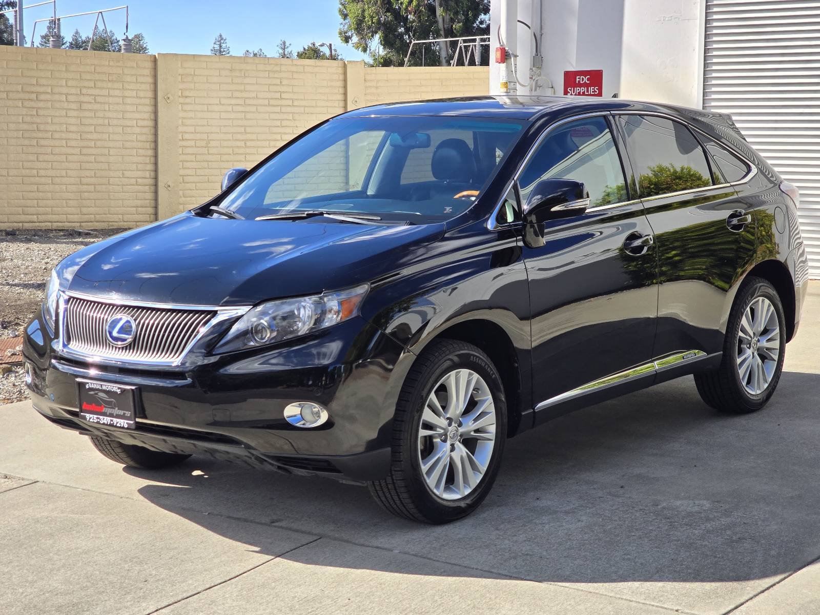 Used 2011 Lexus RX 450h 2WD w/ Premium Pkg image 3