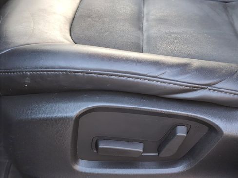 Used 2019 MAZDA CX-5 Touring image 14