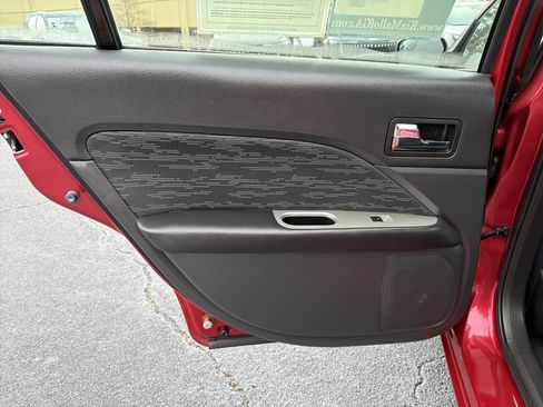 Used 2012 Ford Fusion SE image 21