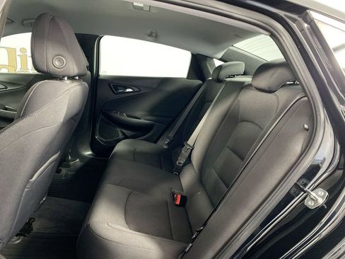 Used 2022 Chevrolet Malibu RS image 21