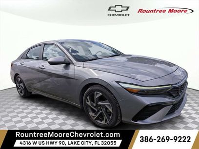 Used 2025 Hyundai Elantra SEL