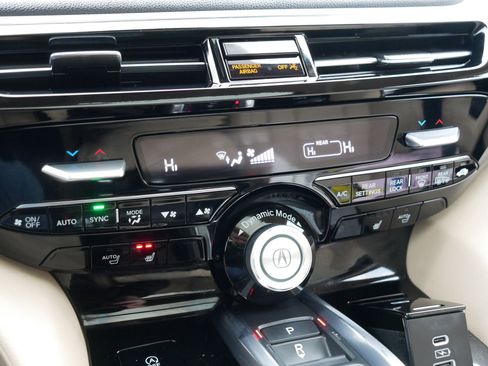 Used 2024 Acura MDX image 23