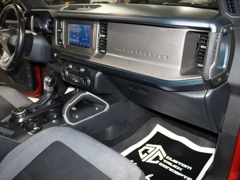 Used 2022 Ford Bronco Outer Banks AWD/4WD image 31
