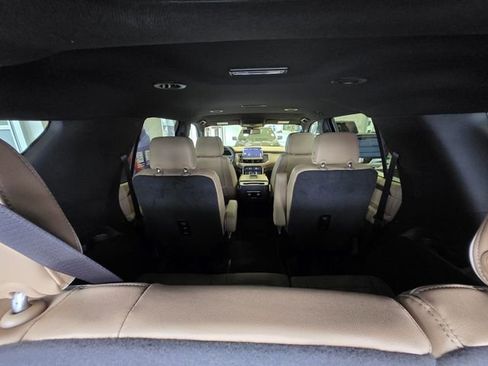 Used 2024 Chevrolet Tahoe Premier image 12