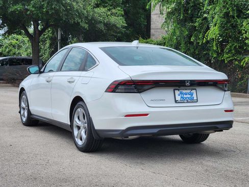 Used 2023 Honda Accord LX image 5