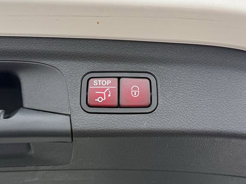 Used 2021 Mercedes-Benz GLE 350 4MATIC image 39