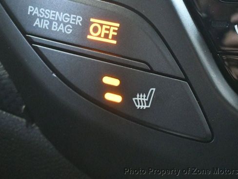 Used 2016 Hyundai Veloster Turbo image 34