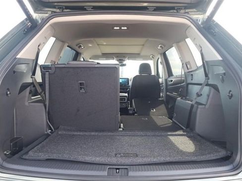 New 2026 Volkswagen Atlas SEL Premium R-Line image 8