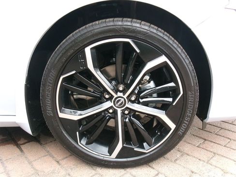 Used 2026 Nissan Altima 2.5 SR FWD image 39