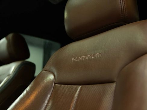 Used 2013 Ford F150 Platinum image 27