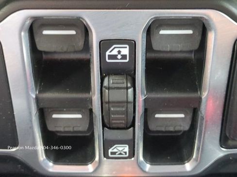 Used 2021 Jeep Wrangler Unlimited Sport AWD/4WD image 25