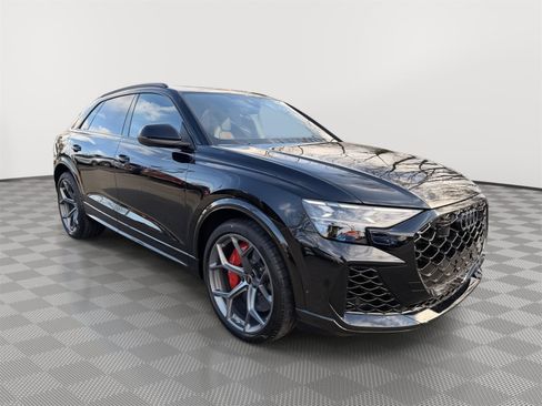 New 2025 Audi RS Q8 performance image 3