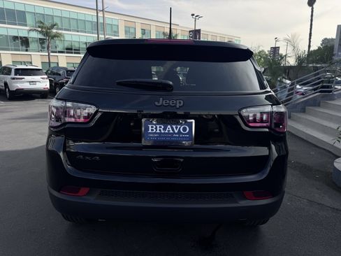 New 2026 Jeep Compass Latitude image 6