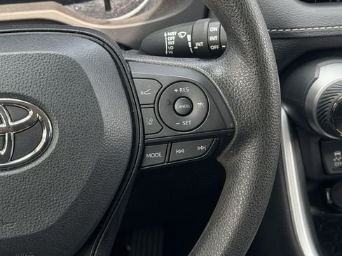 Certified 2025 Toyota RAV4 XLE FWD image 14