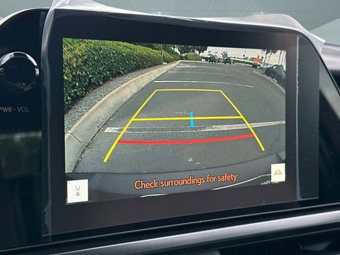 New 2025 Lexus UX 300h FWD image 24