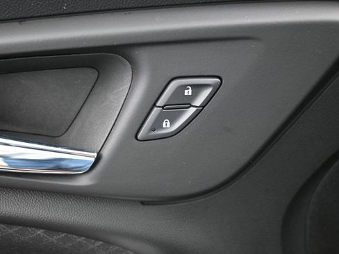 Used 2023 Chevrolet Malibu LT FWD image 19