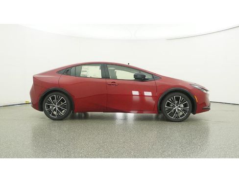 New 2026 Toyota Prius XLE FWD image 27